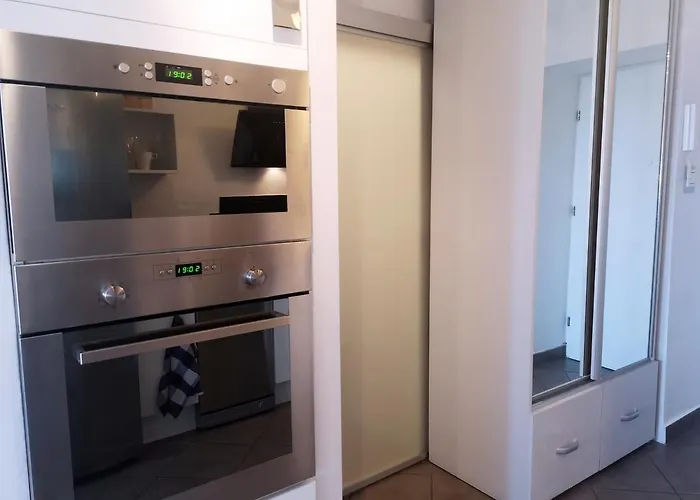 Smolna Tower Exclusive Apartment